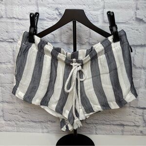 Bella Dahl Blue and White Striped Shorts Sz M
